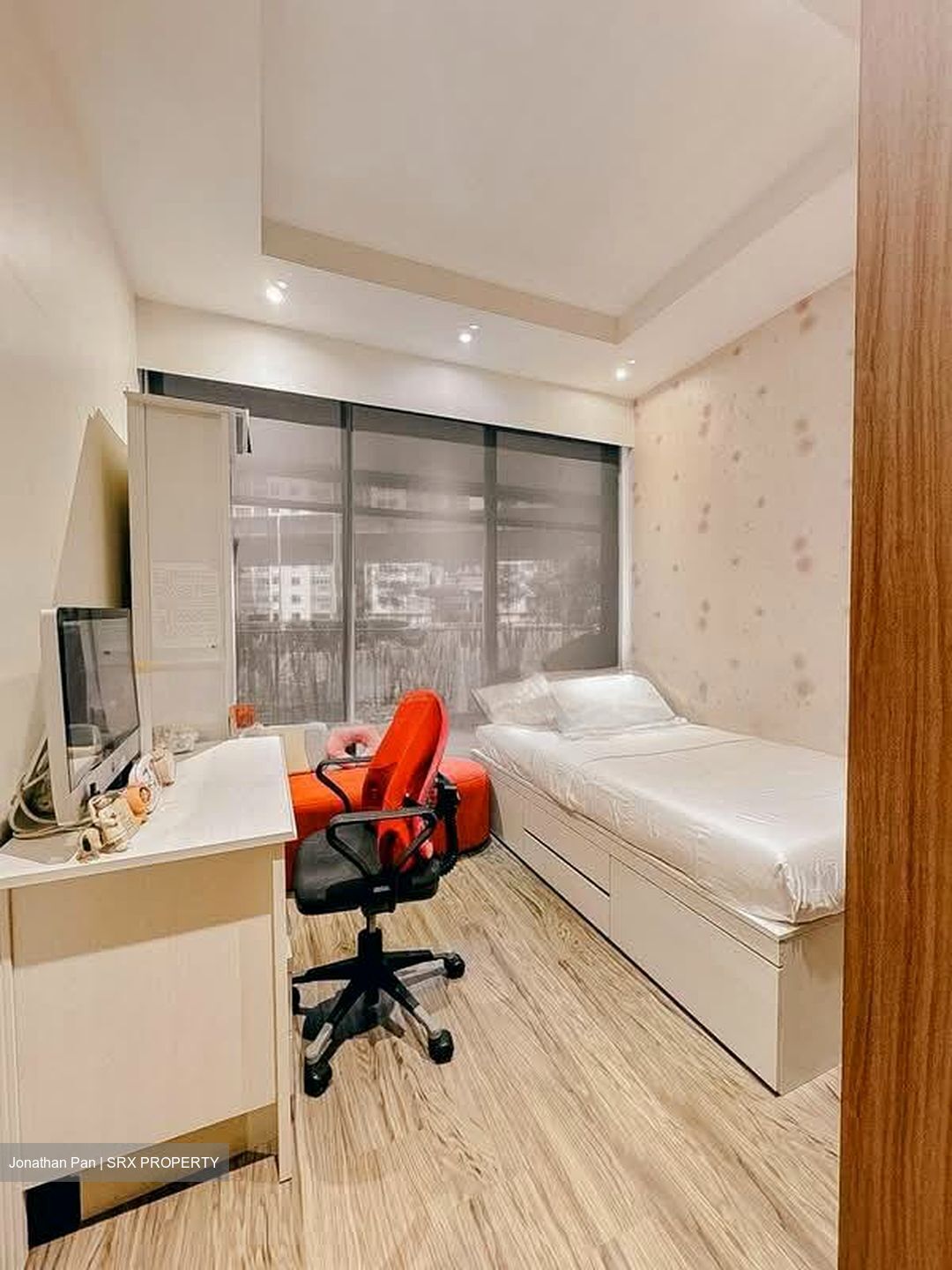 Prive (D19), Condominium #531068051
